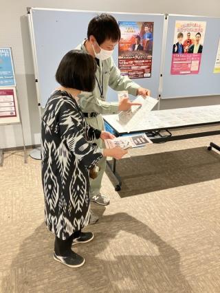 写真：犯罪被害者等支援啓発in青少年育成と家庭教育支援市民大会の様子