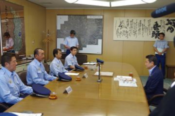 写真：表敬訪問1