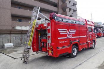 写真：特殊水槽付消防ポンプ自動車3