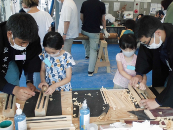 写真:カンナ掛け3