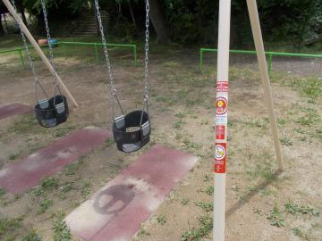 写真:幼児用ブランコ バケットシート
