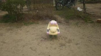 写真:スイング遊具