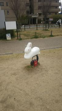 写真:スイング遊具1