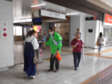 写真：駅中央出入口1階北側