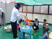 水遊び