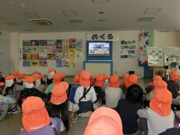 写真：5歳児社会見学1