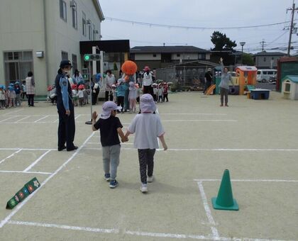 写真:交通安全指導2