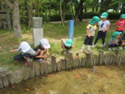春のバス遠足（2）