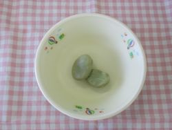 給食のそら豆