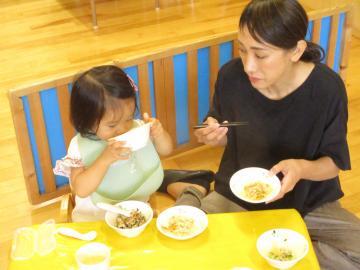 写真：試食会の様子6