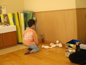 写真：[つくってあそぼう」の様子3