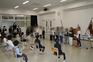 写真:2年生の発表