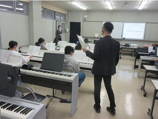 写真：音楽の授業体験
