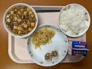 写真：給食献立 5月13日