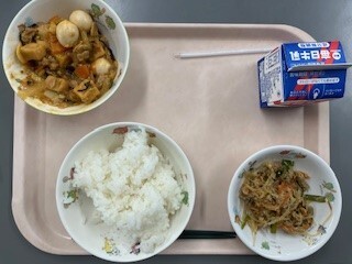 写真：給食献立 5月22日