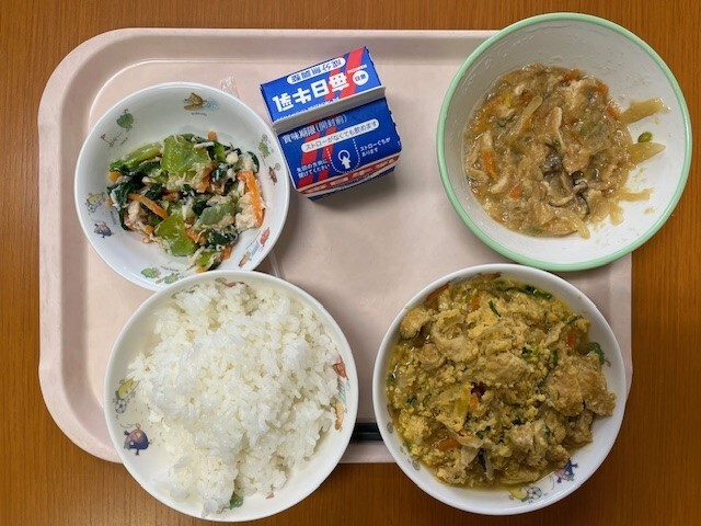 写真：給食献立 4月24日
