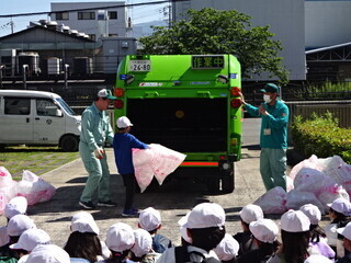 写真:社会見学2