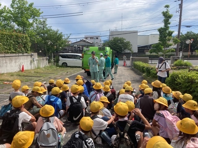 写真：リサイクルセンター見学1