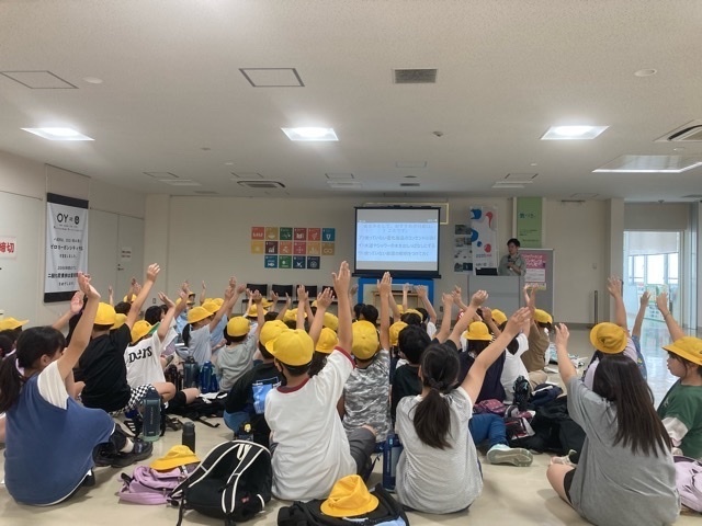 写真：リサイクルセンター見学4