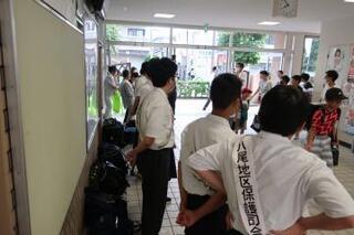写真：小中合同あいさつ運動1