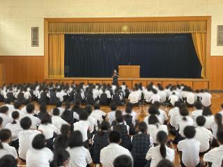 写真：平和学習報告2