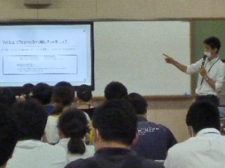 写真：研修の様子1