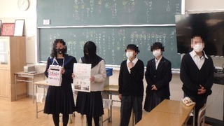 写真：募金活動2