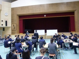 写真：第7回自主公開研を開催1