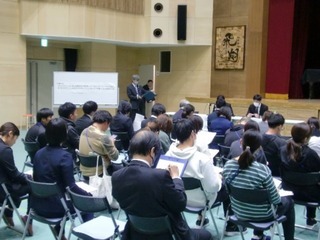 写真：第7回自主公開研を開催2