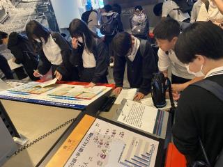 写真：2年生　神戸方面で宿泊学習1