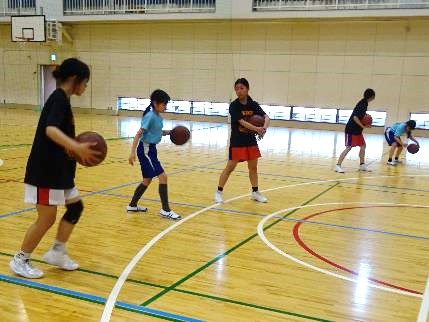 女子バスケ部・部活動体験16