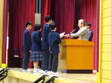 写真：生徒集会の様子1
