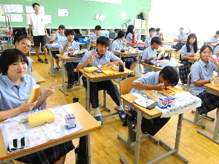2学期の給食スタート09