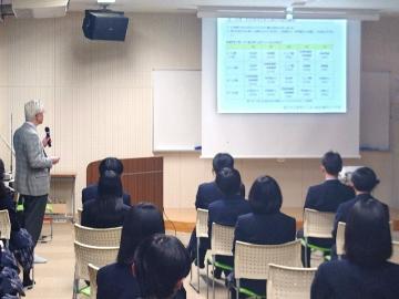 写真：がん教育出前授業1