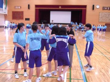 写真：異学年交流会の様子3
