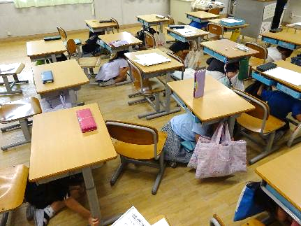 2学期避難訓練03