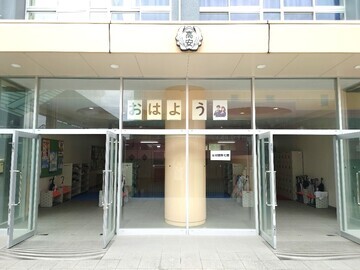 写真：後期課程玄関