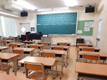 写真：共用エリア4F・後期課程音楽室