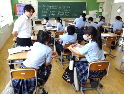 教育実習生の研究授業10