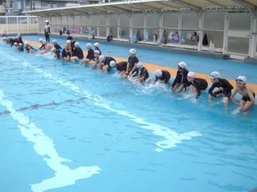 写真：水泳学習1
