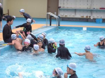 写真：水泳学習2