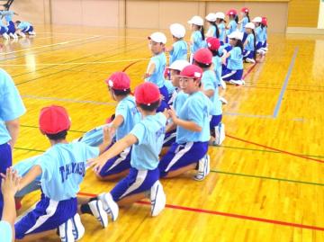 写真：団体演技の練習の様子2