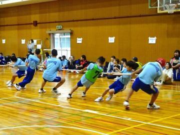 写真：綱引き大会1