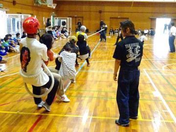 写真：綱引き大会3