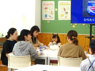 写真：給食試食会2