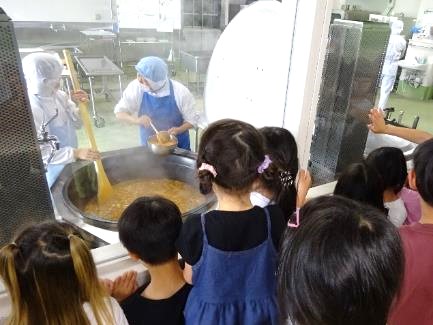 1年生の給食室見学32