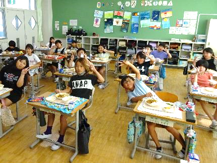 2学期の給食スタート04