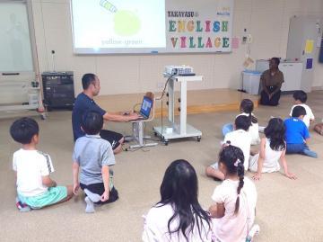 写真：2年生・Takayasu English Village1