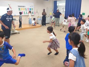 写真：2年生・Takayasu English Village2