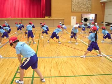 写真：体育大会の練習・団演2